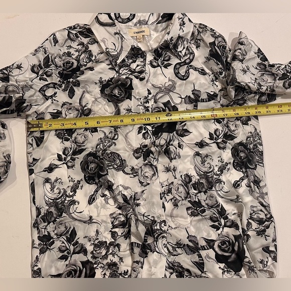 L'AGENCE Tyler Floral Print Woven Silk Shirt - Picture 12 of 12
